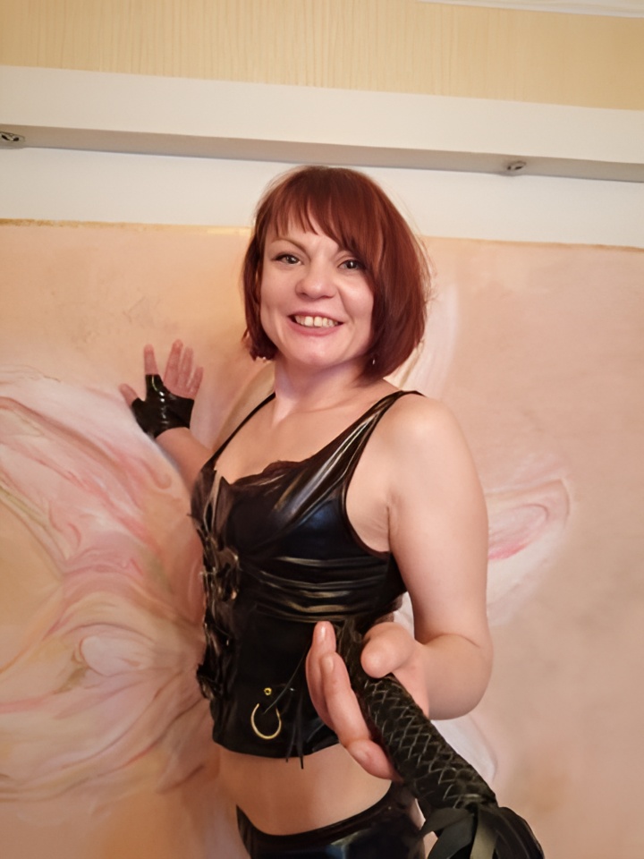 Индивидуалка Алена, доступна для личного знакомства от 2000 руб