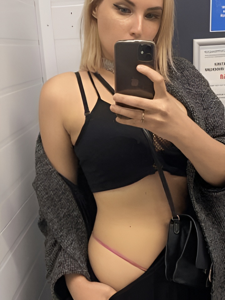 Чулпан привлекательная девушка из Сочи цена от 2500 руб